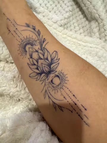 <h2><em>ARATA REAL! <br/>SE SIMTE REAL!</em></h2>