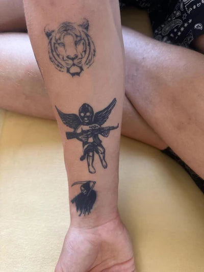 <h2><em>ARATA REAL! <br/>SE SIMTE REAL!</em></h2>